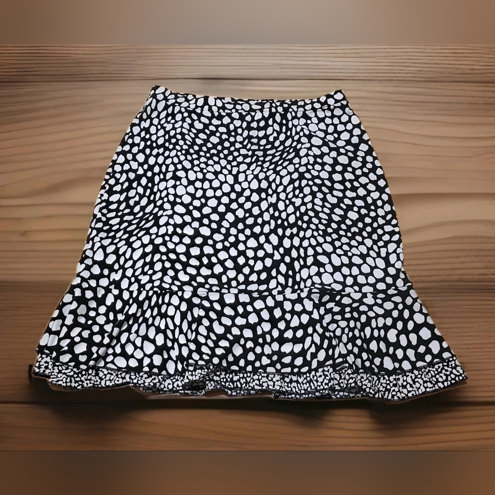 White House Black Market Black With White Polka Dots Skirt Ruffle Hem Women's M - Picture 2 of 11